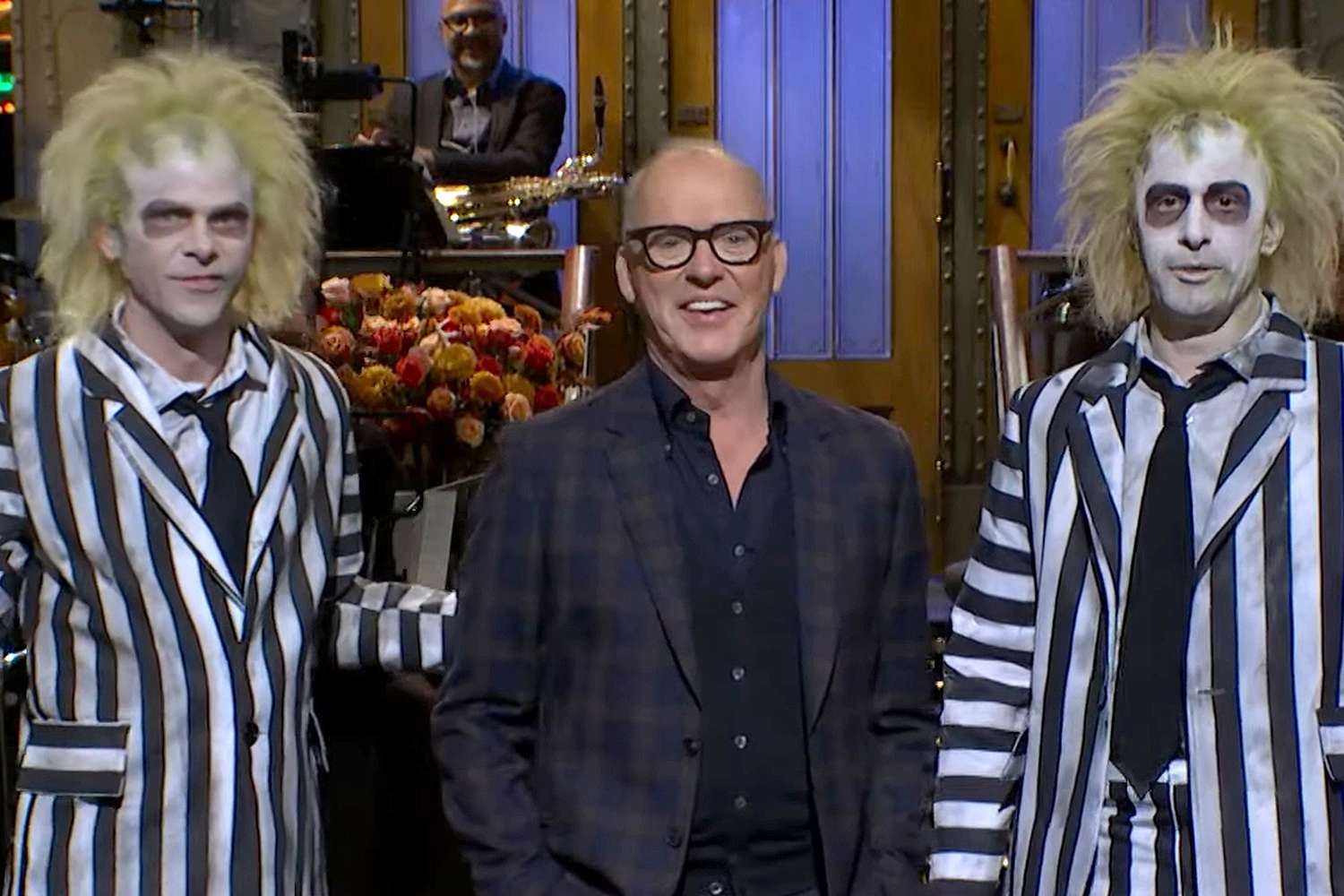 SNL (50:4) Michael Keaton & Billie Eilish